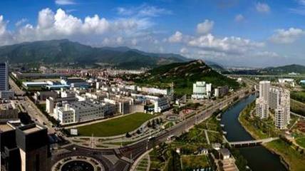 【理論研究】港產聯動-連云港開發區臨港產業發展路徑研究